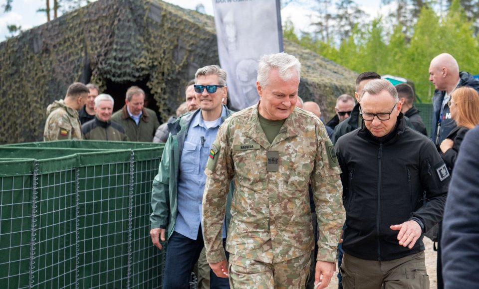 Prezydenci Litwy i Polski obserwowali międzynarodowe ćwiczenia wojskowe na terenie Przesmyku Suwalskiego
