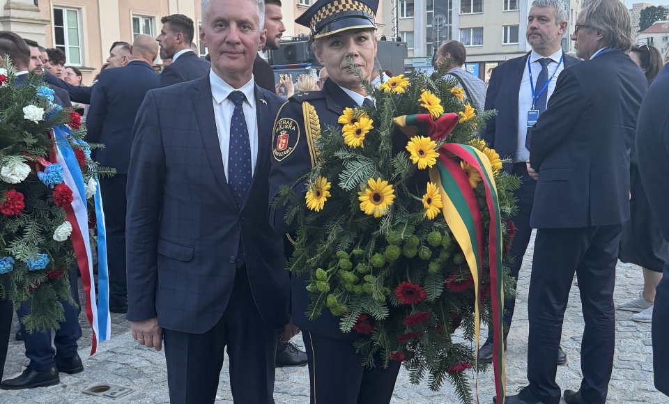 Lenkijoje sostinėje paminėtos Varšuvos sukilimo 82-osios metinės